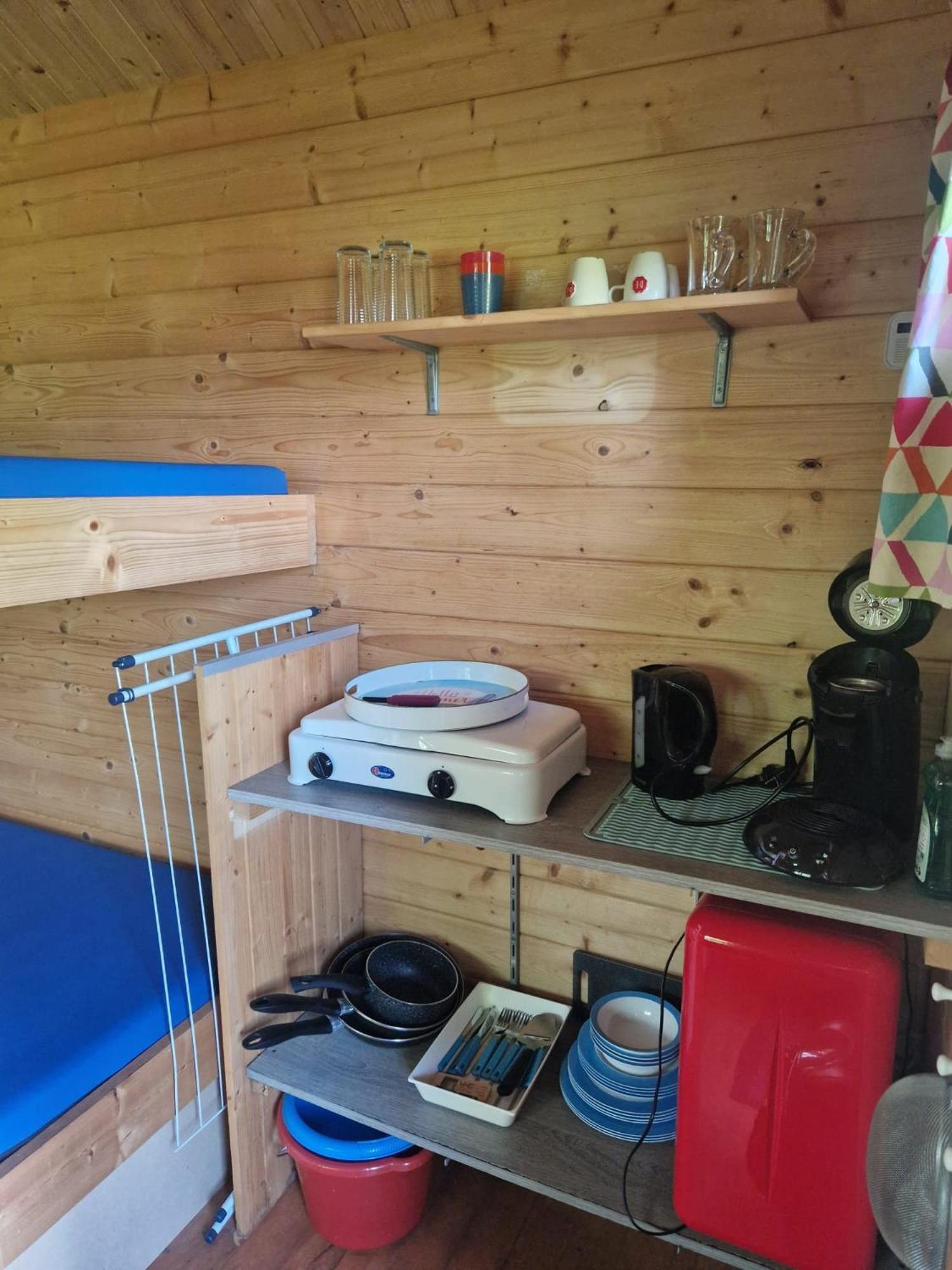 Camping Alkenhaer Appelscha Blokhut Basic מראה חיצוני תמונה